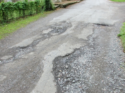 Potholes are causing more driver breakdowns according to RAC
